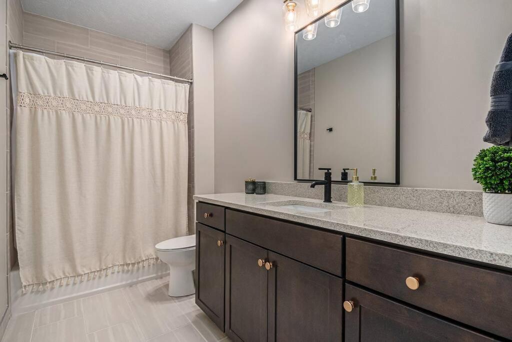 Midtown Luxury - 2 Master Suites - Near Unmc Omaha Zewnętrze zdjęcie